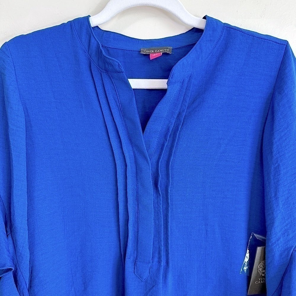 NWT Vince Camuto Split Neck Ruffle Sleeve Blouse Deep Azure Size XS - Picture 4 of 15